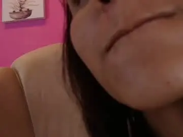 Chaturbate Best live sex cam show of miajhonsonx