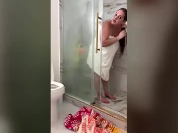 Chaturbate Adult Webcam of sexilexi69xxx