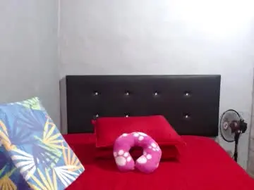 Chaturbate Best live sex cam show of caro_milf_