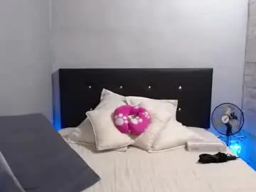Chaturbate Free Porn Cam of caro_milf_