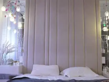 Chaturbate Live Sex Cam of krissone