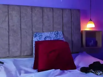 Chaturbate Live Sex Cam of valeryblaze_