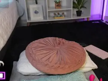 Chaturbate Sex Chat of lilly_dollss