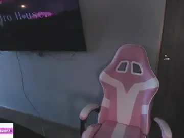 Chaturbate Adult Video Chat of angie_mcqueen