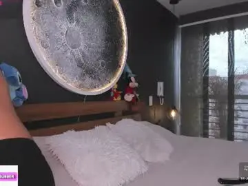 Chaturbate Nude Webcam of angie_mcqueen