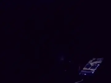 Chaturbate Sex Cam of icee_girly