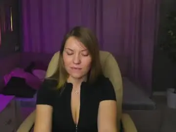 Chaturbate Adult Webcam of kira_miragee