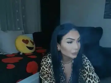 Chaturbate Free Porn Cam of mistress_meryem