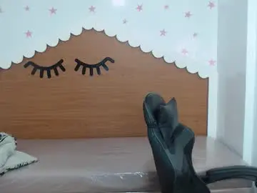 Chaturbate Live Sex Cam of scarlett_percy_t