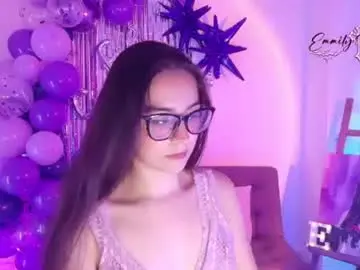 Chaturbate Live Porn of emi_roberts