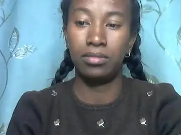 Chaturbate Live Sex Cam of minouch211907