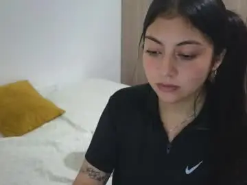 Chaturbate Sex Chat of pau_cute19