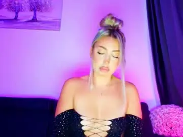 Chaturbate Free Porn Cam of abella_soleill