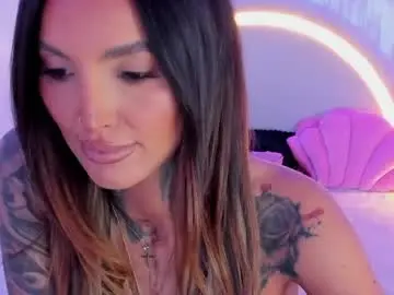 Chaturbate Live Sex Cam of rosetatt