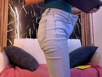 Chaturbate Private Sex Chat of starlight_mature23_aws