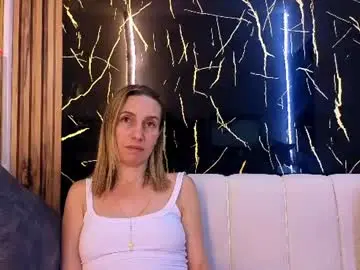 Chaturbate Live Porn of starlight_mature23_aws