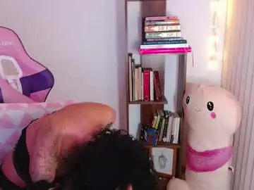 Chaturbate Live Sex of bluee_v