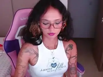 Chaturbate Free Porn Cam of bluee_v