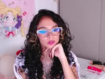 Chaturbate Best live sex cam show of bluee_v