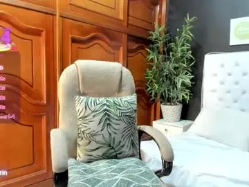 Chaturbate Live Sex Cam of ebony_katterin