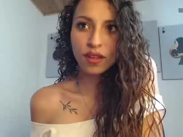 Chaturbate Free Live Porn of ana_maria_08