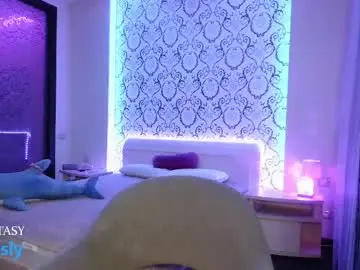 Chaturbate Live Sex Cam of glowstacy