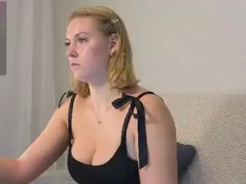 Chaturbate Adult Video Chat of helga_muller