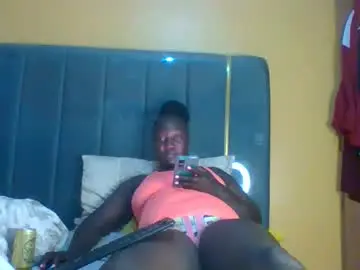 Chaturbate Live Sex Cam of ladyblossoms19