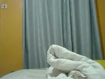 Chaturbate Nude Webcam of ladyblossoms19