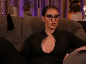 Chaturbate Live Porn of mistresskellykent