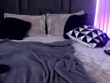 Chaturbate Sex Cam of _kiramoon__