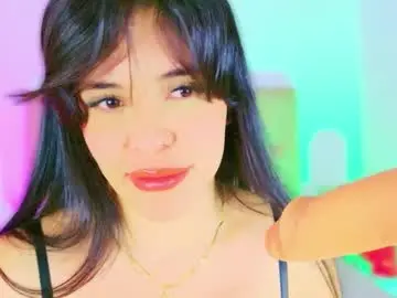 Chaturbate Adult Video Chat of charlootteevans