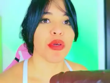 Chaturbate Live Sex Cam of charlootteevans