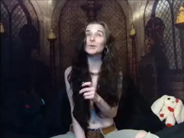 Chaturbate Best live sex cam show of seraphinmunster