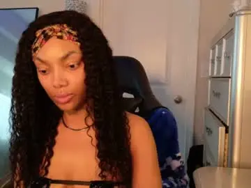 Chaturbate Live Porn of butterflybootyy