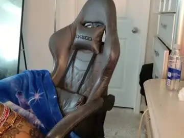 Chaturbate Free Porn Cam of butterflybootyy