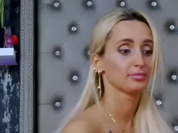 Chaturbate Sex Cam of isabelleethan