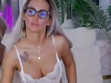 Chaturbate Adult Webcams of isabelleethan