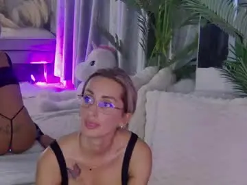 Chaturbate Adult Webcams of isabelleethan