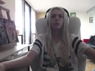 Chaturbate Live Sex of tinykylie