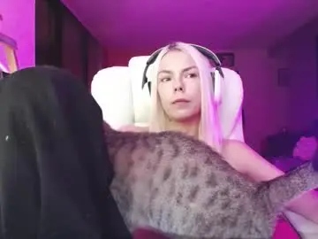 Chaturbate Sex Chat of tinykylie