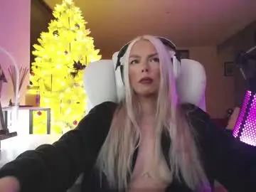 Chaturbate Sex Cam of tinykylie