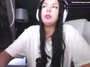 Chaturbate Free Live Porn of tinykylie