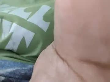 Chaturbate Live Sex Cam of desiprincessaga