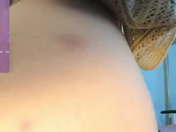 Chaturbate Sex Cam of amy_ross1