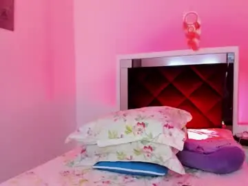 Chaturbate Best live sex cam show of sofia_walke