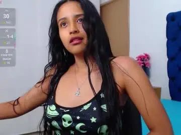 Chaturbate Live Sex Cam of lili666_