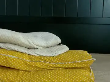 Chaturbate Live Sex Cam of yanira_ass_