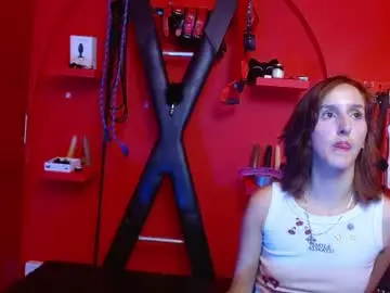 Chaturbate Free Live Porn of ambar_roux1