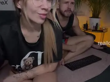 Chaturbate Watch Live Sex Cams of reallove_x